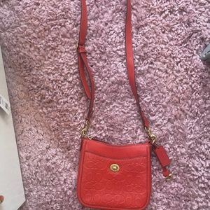 Sport red coach crossbody